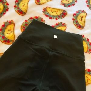 LULULEMON Wunder Under High-Rise 25” — dark olive